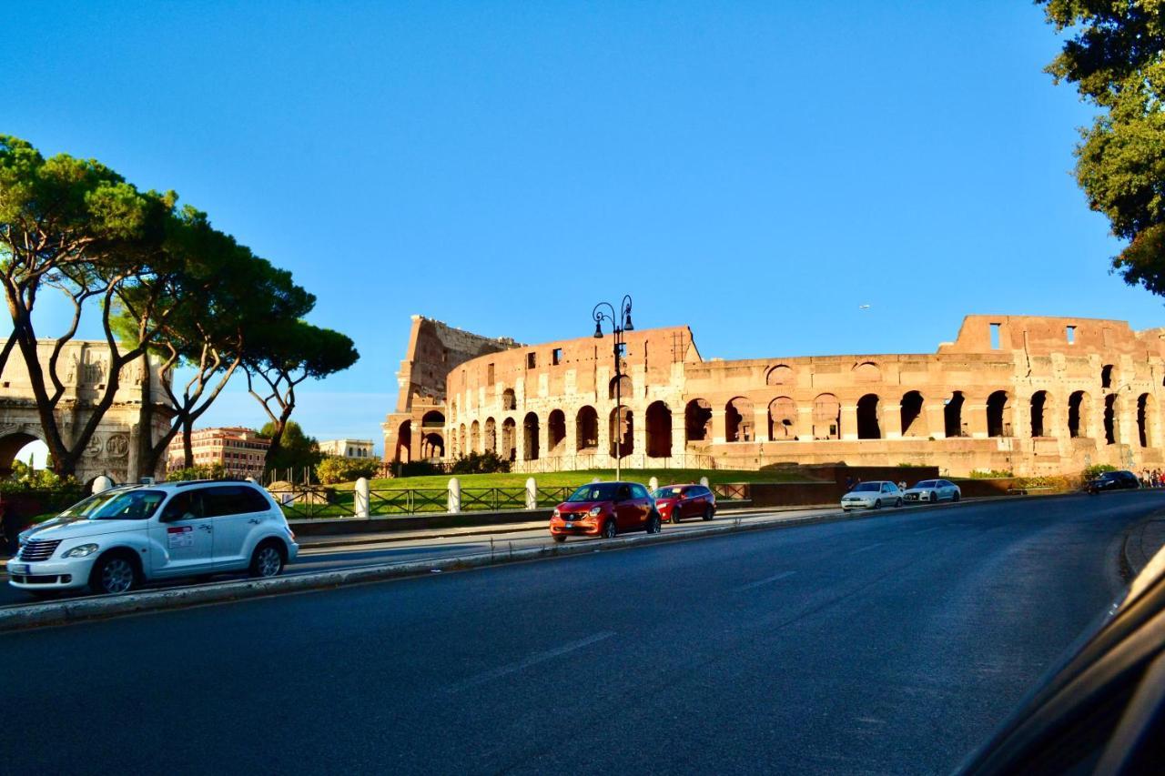 Roma Apartment Holiday Apartment *